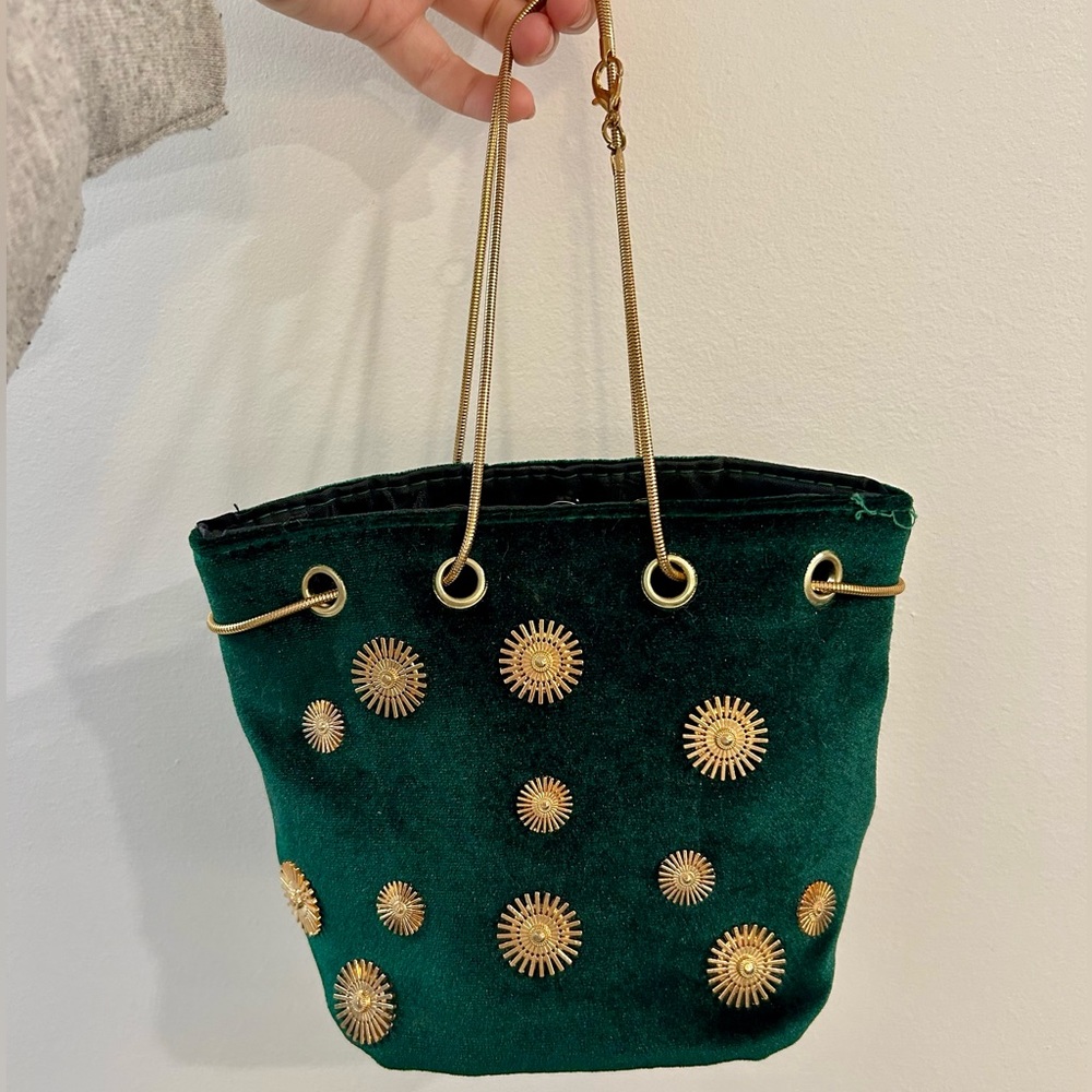 LIKE NEW! GREEN VELVET AND GOLD BEADED STATEMENT MINI BAG
